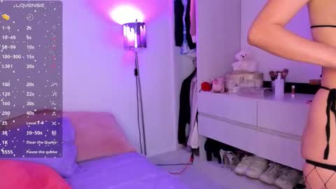 Danna Rhodes online show from March 28, 2026, 6:13 am