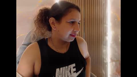 Snapshot of danna_sg chatting on June 6, 2026, 3:00 am danna_sg online show from June 6, 2026, 3:00 am
