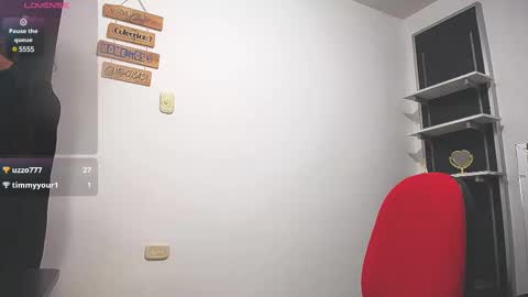 Snapshot of danna_tyson chatting on March 10, 2025, 11:16 pm Danna Tyson online show from March 10, 2025, 11:16 pm