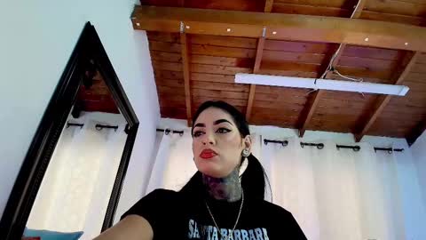 Danna Berlin  online show from February 22, 2025, 7:14 pm