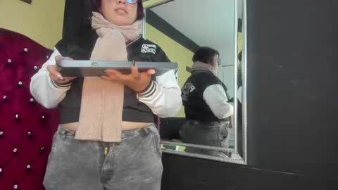 Snapshot of dannagarza chatting on March 9, 2025, 5:00 am Danna Garza online show from March 9, 2025, 5:00 am