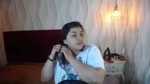 Snapshot of dannagarza chatting on November 30, 2025, 5:44 am Danna Garza online show from November 30, 2025, 5:44 am