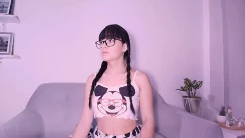 Snapshot of dannahyde chatting on June 15, 2026, 3:36 pm Insta DannaBlueX online show from June 15, 2026, 3:36 pm