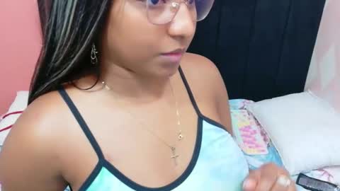 Snapshot of dannamanson_ chatting on February 21, 2026, 4:08 pm Danna online show from February 21, 2026, 4:08 pm