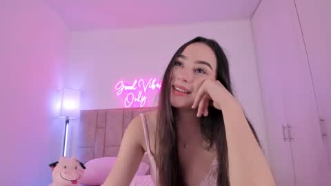 Snapshot of dannate1 chatting on January 30, 2025, 11:55 pm danna  online show from January 30, 2025, 11:55 pm