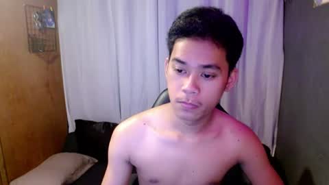 Snapshot of danner_fuckerxx chatting on July 18, 2026, 12:42 pm DANNER online show from July 18, 2026, 12:42 pm