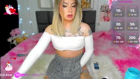 dannia_13 online show from April 15, 2026, 4:52 am