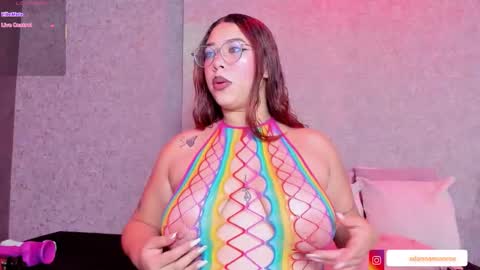 Danna Monroe  online show from November 8, 2025, 11:21 am