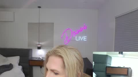 Snapshot of dannidaniels chatting on January 28, 2025, 10:56 pm DANNI DANIELS online show from January 28, 2025, 10:56 pm