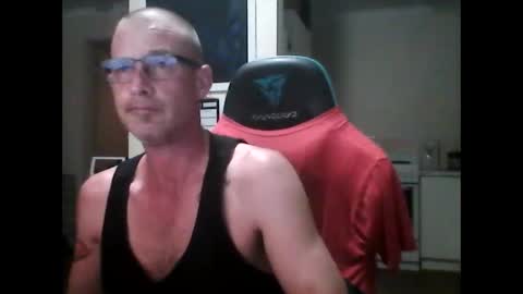 Snapshot of dannozdirekt chatting on October 30, 2025, 2:29 pm dannozdirekt online show from October 30, 2025, 2:29 pm