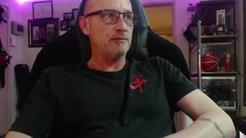 dannozdirekt online show from August 8, 2026, 7:16 pm
