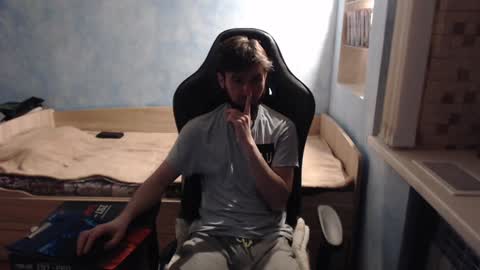 Danny online show from January 21, 2025, 4:43 am