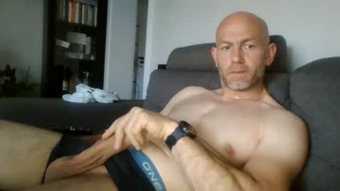 Snapshot of danny81boy chatting on June 25, 2026, 4:22 pm danny81boy online show from June 25, 2026, 4:22 pm
