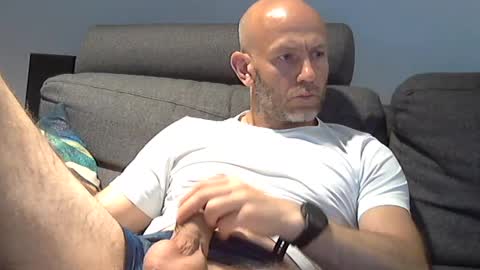 Snapshot of danny81boy chatting on July 1, 2026, 6:40 pm danny81boy online show from July 1, 2026, 6:40 pm