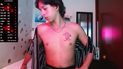 phantom555 online show from December 2, 2025, 6:58 pm