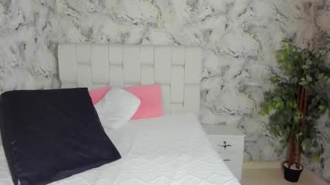 danny_fernandez online show from November 17, 2025, 5:35 am