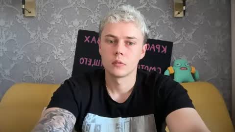 Snapshot of danny_love01 chatting on July 13, 2026, 11:35 am danny online show from July 13, 2026, 11:35 am