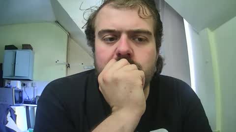 Snapshot of dannyb0y95 chatting on September 18, 2025, 10:28 am Danny online show from September 18, 2025, 10:28 am