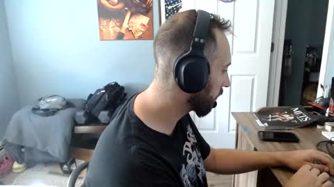 dannyboyx69 online show from June 15, 2026, 1:35 pm