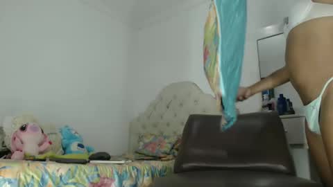 Snapshot of dannydoll_666 chatting on February 6, 2025, 9:22 am dannydoll_666 online show from February 6, 2025, 9:22 am