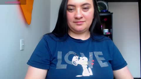 Follow me  Control lovense free D online show from February 3, 2025, 7:31 pm