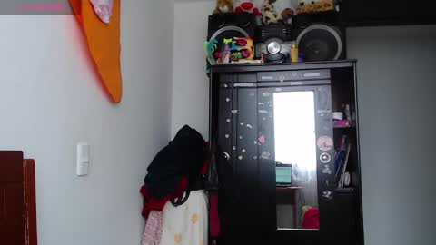 Follow me  Control lovense free D online show from March 4, 2025, 12:55 pm