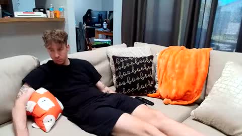 DannyThreeWay online show from October 31, 2025, 5:03 pm