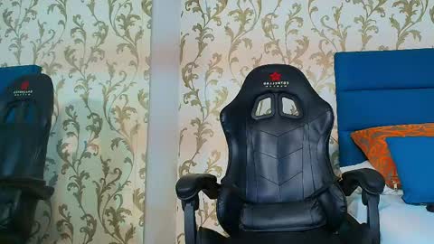 Snapshot of dante_goldt chatting on May 7, 2026, 8:58 pm Dante online show from May 7, 2026, 8:58 pm