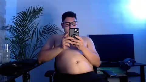 Snapshot of dante_xo chatting on July 14, 2026, 11:43 pm A L E J A N D R O online show from July 14, 2026, 11:43 pm