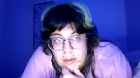 Snapshot of dantedio chatting on October 5, 2025, 7:01 pm Dante online show from October 5, 2025, 7:01 pm