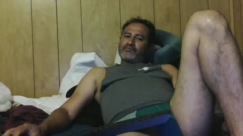 Snapshot of dantehot82 chatting on October 3, 2025, 11:35 pm dantehot82 online show from October 3, 2025, 11:35 pm