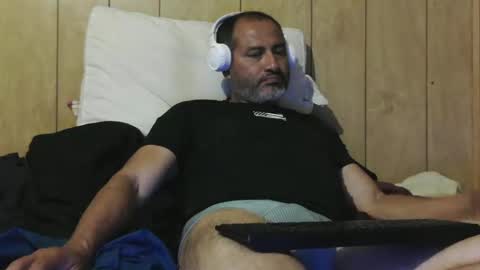 Snapshot of dantehot82 chatting on October 23, 2025, 12:10 am dantehot82 online show from October 23, 2025, 12:10 am