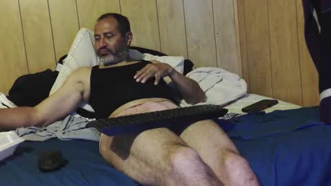 Snapshot of dantehot82 chatting on October 31, 2025, 10:22 pm dantehot82 online show from October 31, 2025, 10:22 pm