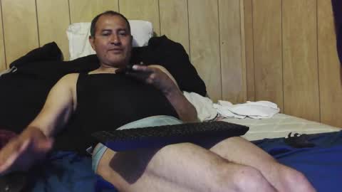 Snapshot of dantehot82 chatting on November 12, 2025, 10:30 pm dantehot82 online show from November 12, 2025, 10:30 pm