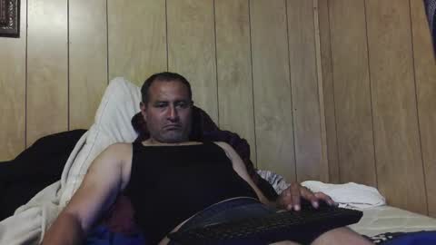 Snapshot of dantehot82 chatting on November 13, 2025, 10:41 pm dantehot82 online show from November 13, 2025, 10:41 pm