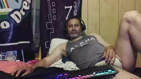 Snapshot of dantehot82 chatting on February 27, 2026, 3:12 pm dantehot82 online show from February 27, 2026, 3:12 pm