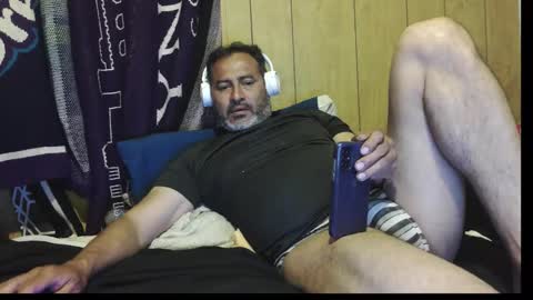 Snapshot of dantehot82 chatting on March 6, 2026, 2:41 am dantehot82 online show from March 6, 2026, 2:41 am