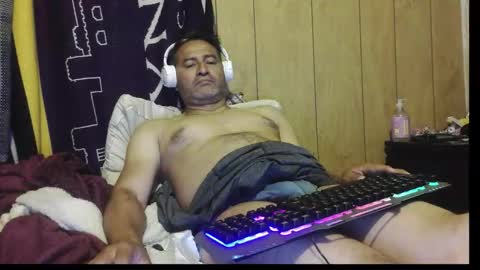 Snapshot of dantehot82 chatting on March 11, 2026, 12:22 pm dantehot82 online show from March 11, 2026, 12:22 pm