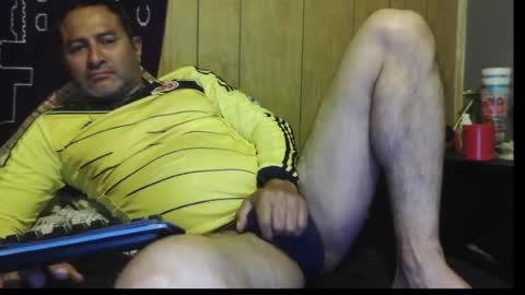 Snapshot of dantehot82 chatting on March 27, 2026, 4:07 am dantehot82 online show from March 27, 2026, 4:07 am