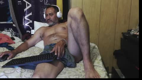 Snapshot of dantehot82 chatting on June 10, 2026, 11:24 pm dantehot82 online show from June 10, 2026, 11:24 pm