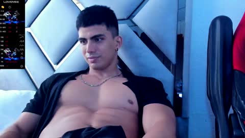 Snapshot of danterouxx chatting on December 27, 2024, 10:05 pm Dante online show from December 27, 2024, 10:05 pm