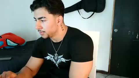 Dante Vicius online show from November 9, 2025, 5:11 pm