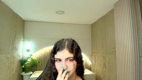 Snapshot of dany_r_ chatting on March 13, 2026, 1:18 pm Dany online show from March 13, 2026, 1:18 pm