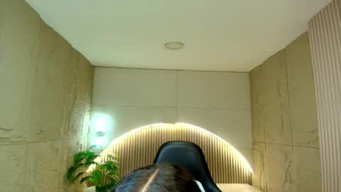 Snapshot of dany_r_ chatting on March 20, 2026, 12:54 pm Dany online show from March 20, 2026, 12:54 pm