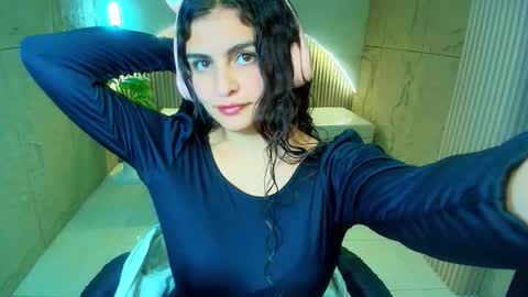 Snapshot of dany_r_ chatting on March 23, 2026, 1:15 pm Dany online show from March 23, 2026, 1:15 pm