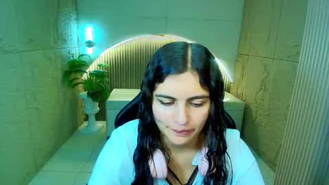 Snapshot of dany_r_ chatting on March 25, 2026, 1:17 pm Dany online show from March 25, 2026, 1:17 pm