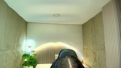 Snapshot of dany_r_ chatting on March 29, 2026, 1:11 pm Dany online show from March 29, 2026, 1:11 pm