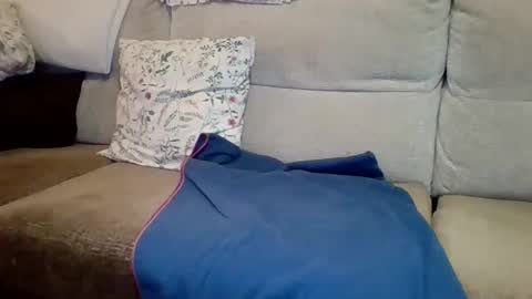 danydotado online show from December 21, 2025, 9:22 pm