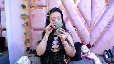 DanySwet online show from February 16, 2026, 8:49 pm