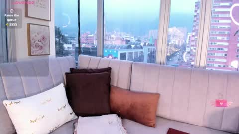 daphne_chers online show from February 27, 2025, 9:47 pm